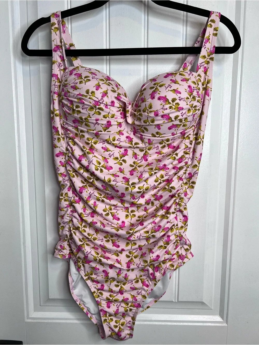 Betsey Johnson Pink Rose Buds‎ Floral Shirred One-Piece Swimsuit. Size Large.